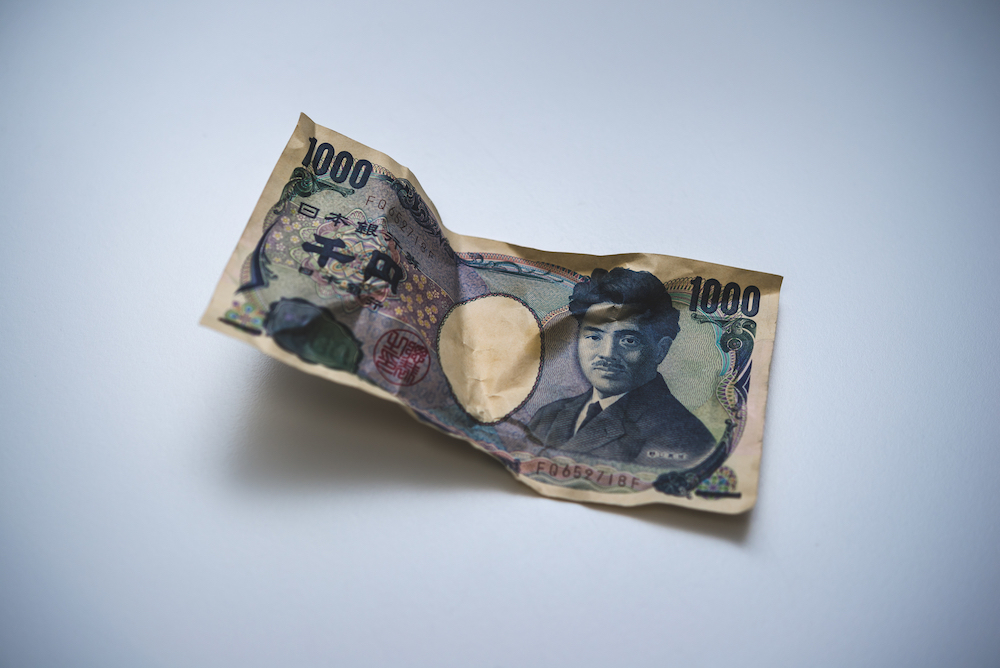日本から現金が消える！？キャッシュレス化が私たちの生活に与える影響とは