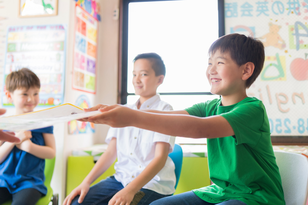 日本の英語教育の現在地。学習指導要領から読み解く英語力を伸ばす授業とは？