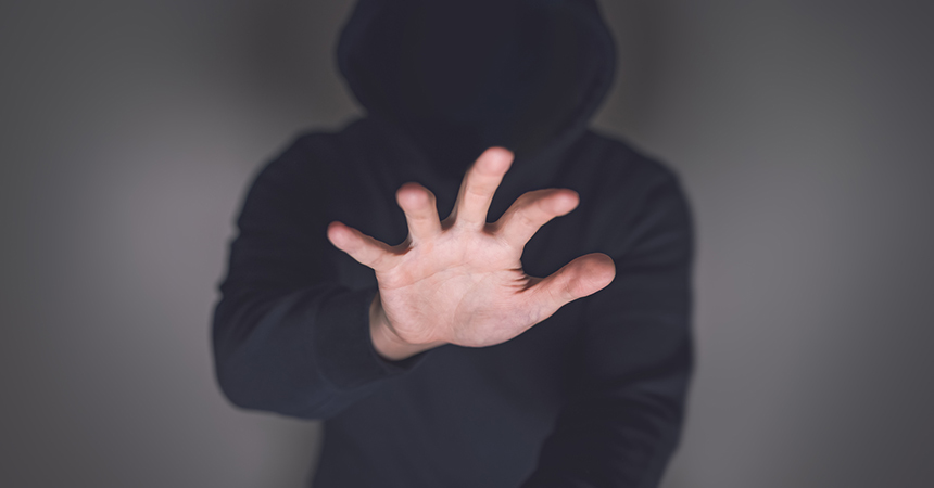 「闇バイト」の指示役はいかなる罪に問われるか——「共同正犯」の法概念から考える